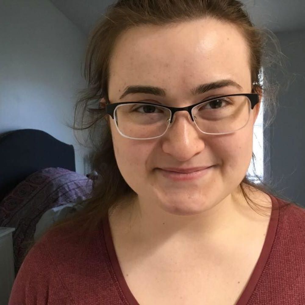 Meet your Posher, Yael